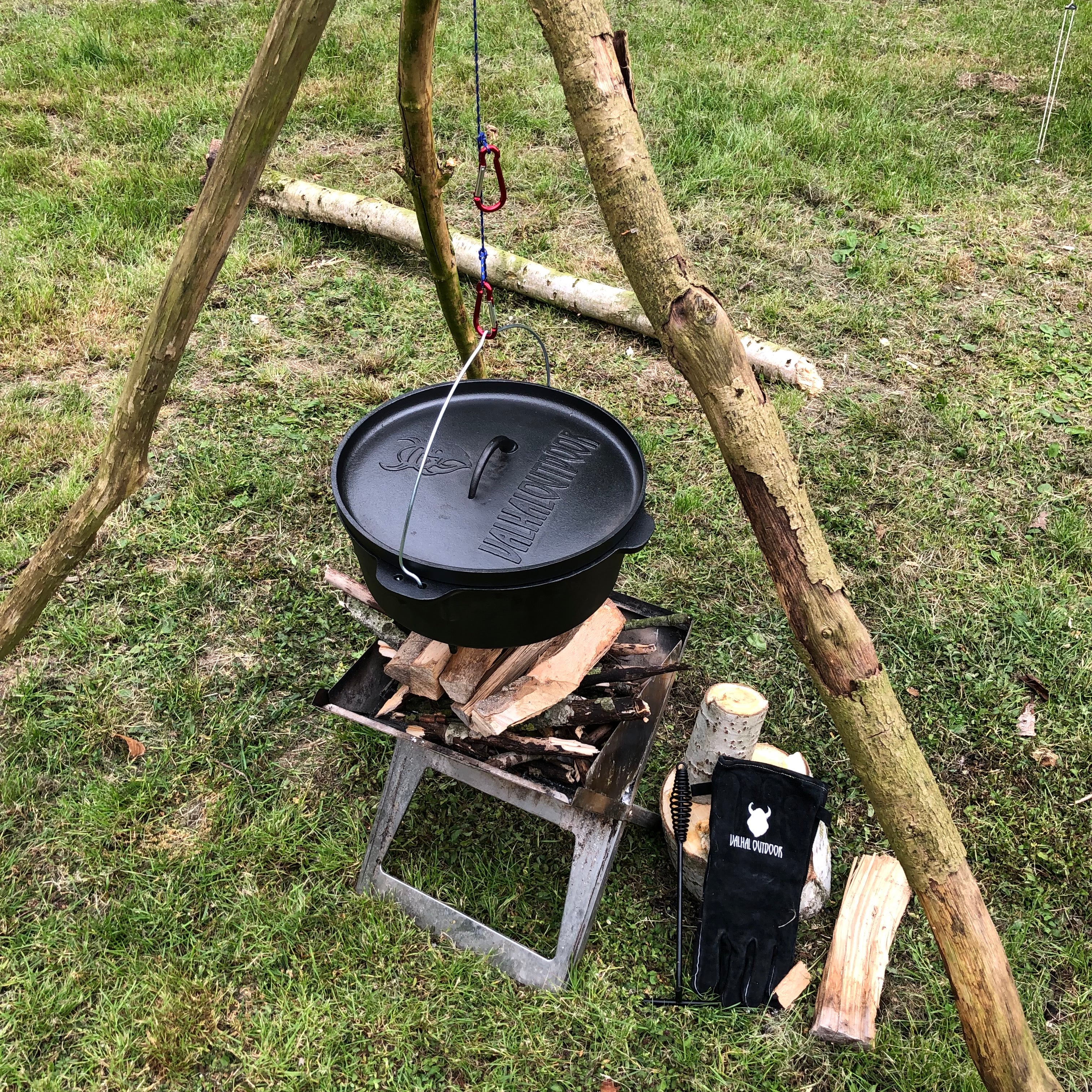 Dutch Oven & Skillets